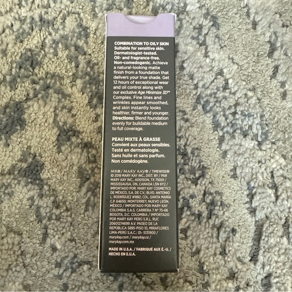 NIB Mary Kay Timewise Matte 3D Foundation Beige C 220 Full Size - Picture 3 of 4